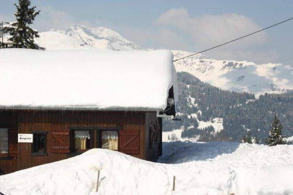 Chalet idéalement situé au pied des pistes dans la station des Gets in Les Gets, Les Portes du Soleil