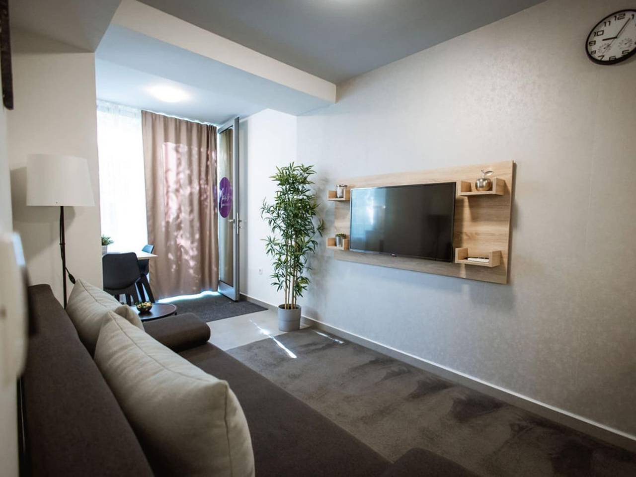 Ganze Wohnung, Stylish Apartments with Osijek Near Top Attractions - Standard Studio Apartment  - Maks 3 in Osijek, Osijek-Baranja