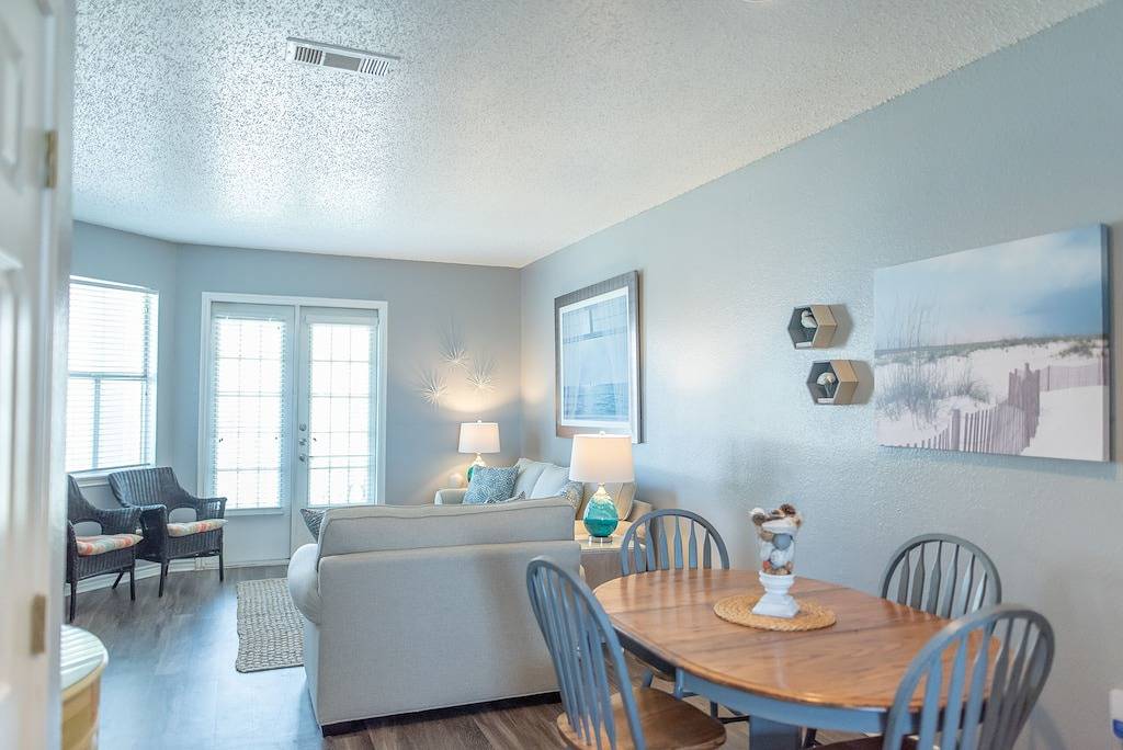 Ganze Wohnung, Toes In The Water | Pet Friendly, Fitness Center! in North Padre Island, Corpus Christi