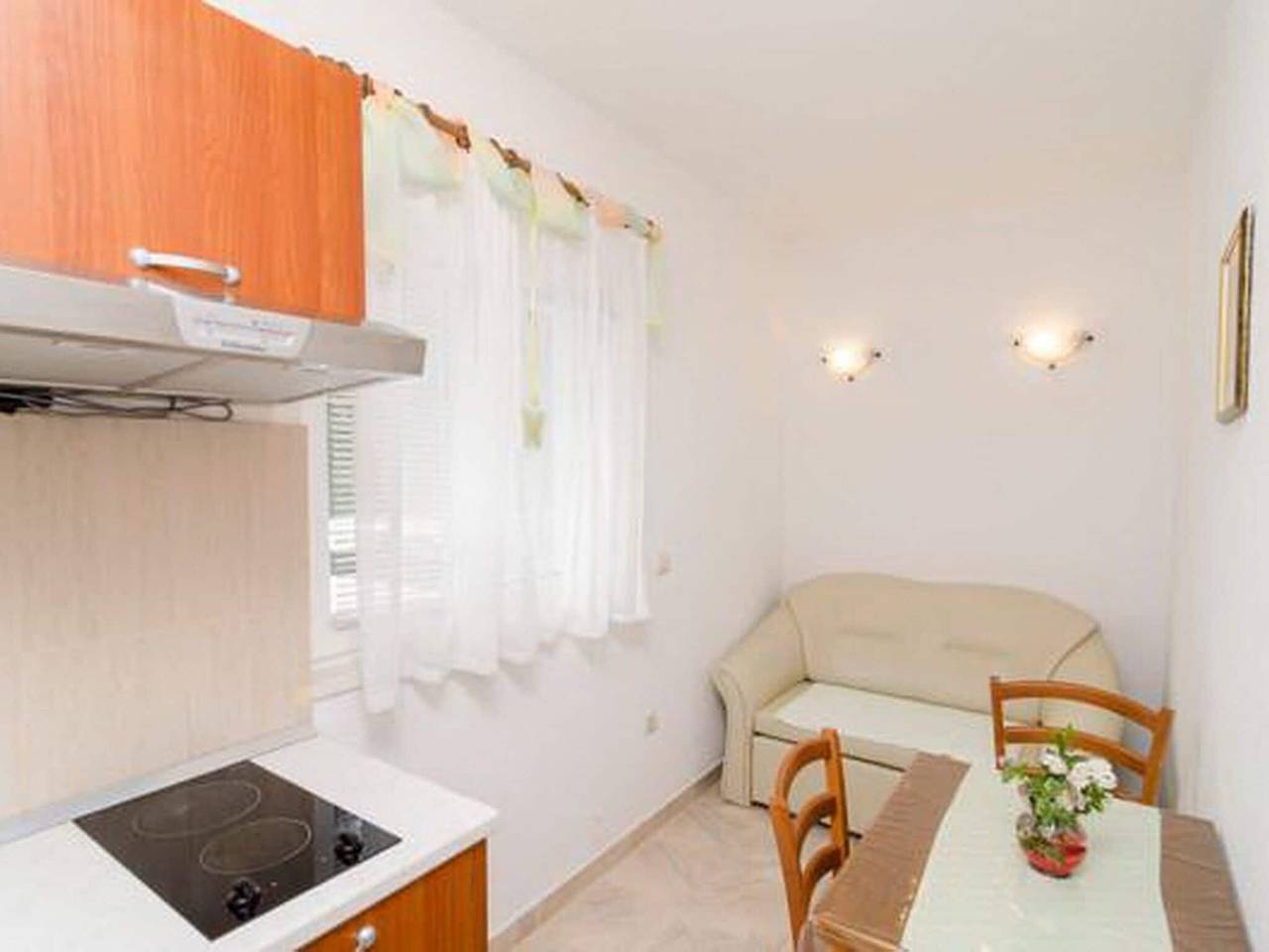 Apartamento inteiro, Apartments Skurla - One Bedroom Apartment with Terrace ( A3 ) in Mljet