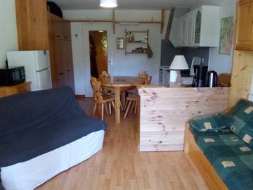 Gîte pour 4 personnes, avec terrasse, animaux acceptés à Corrençon-en-Vercors