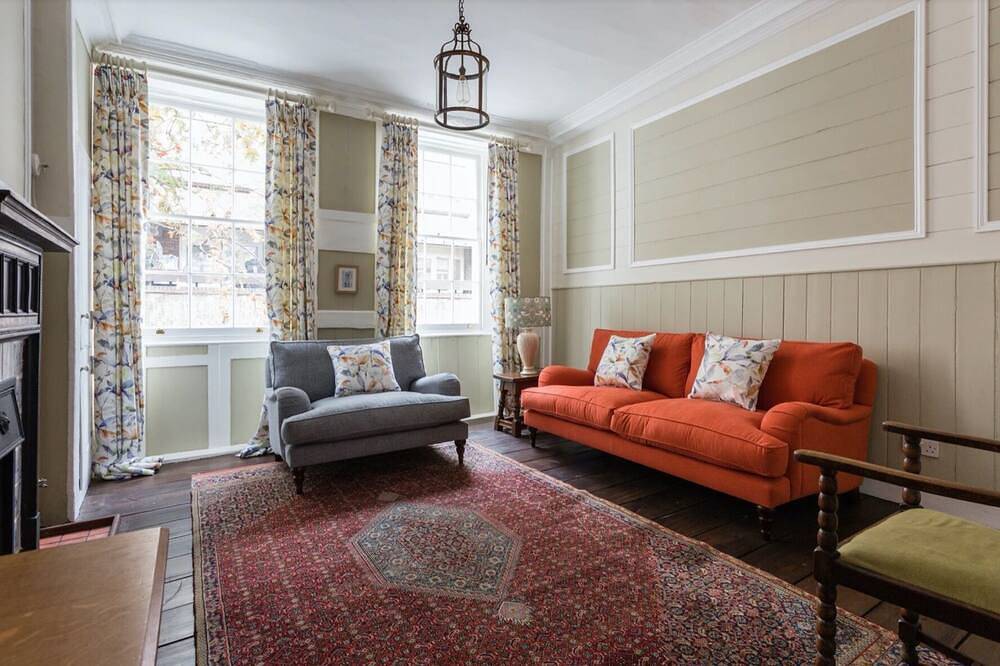 Apartment for 5 People in Camden, London