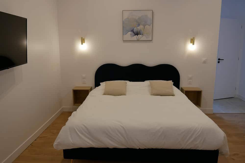 Appartement entier, Gîte spacieux grand confort avec accès Spa et piscine proche de Beaune in Nolay, Région de Beaune