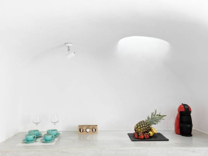 Villa for 2 people, with ocean view and balcony in Santorini