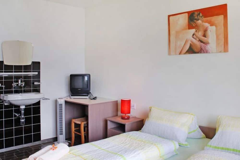 Ganze Wohnung, Casablanca Og in Gambarogno, Lago Maggiore (Schweiz)