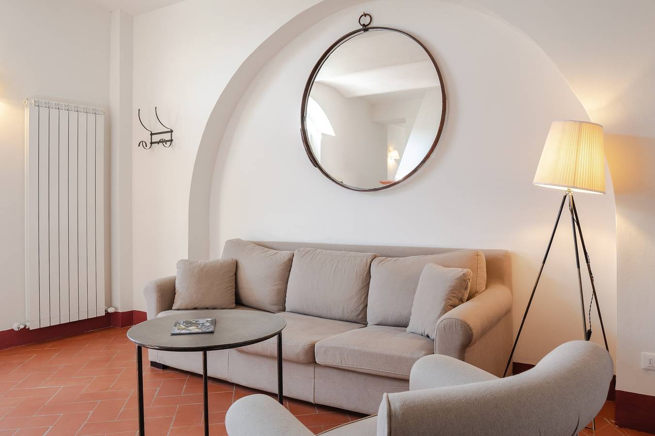Ganze Wohnung, Ferienhaus 'Magazzino 1' mit Gemeinschaftspool, Wi-Fi und Klimaanlage in Arezzo Provinz