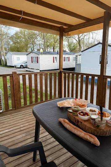 Camping pour 4 personnes, avec piscine et terrasse à Capbreton