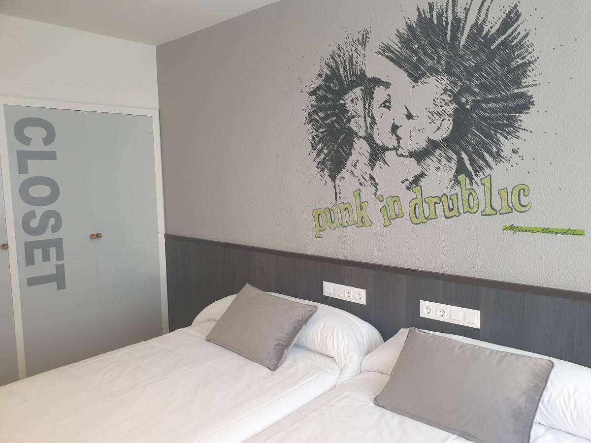 Hotel Arts - Gasteiz Centro in Vitoria-Gasteiz, Chaîne Cantabrique