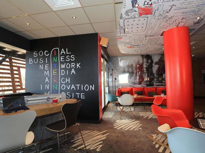 Hôtel pour 2 personnes, avec terrasse à Aurillac - 3