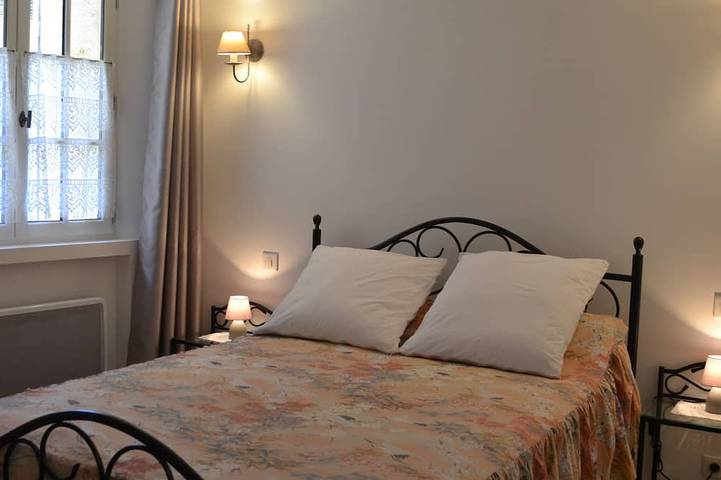 Location de vacances pour 3 personnes, avec terrasse à Ansouis - 3