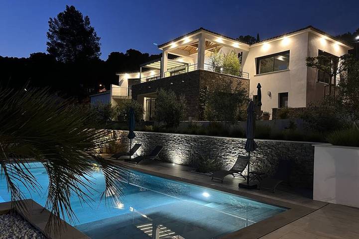 Appartement de vacances pour 6 personnes, avec jardin et terrasse