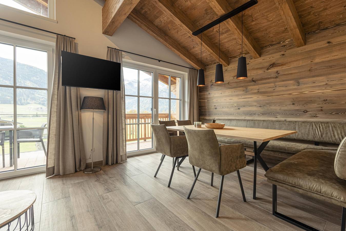 Superior Ferienhaus mit Sauna für 4 Personen in Uttendorf, Pinzgau