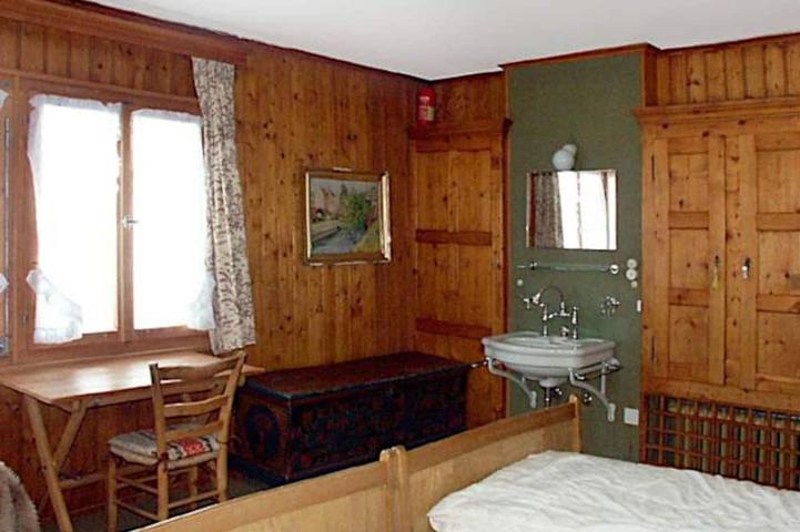 Appartement entier, Chalet Willi-1.Og Appartement/Fewo, Dusche und Bad, Wc, 9-Bettwohnung in Arosa, Chaîne de Plessur