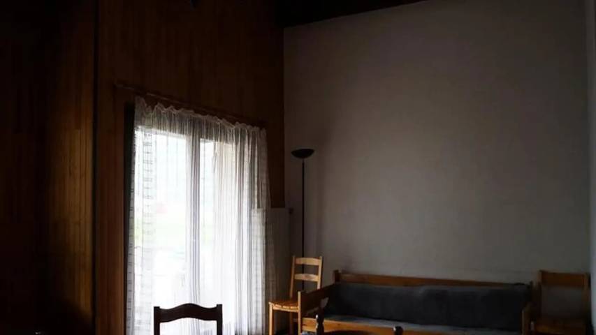 Gîte pour 9 personnes dans Office De Tourisme De Saint Sorlin D Arves - 2