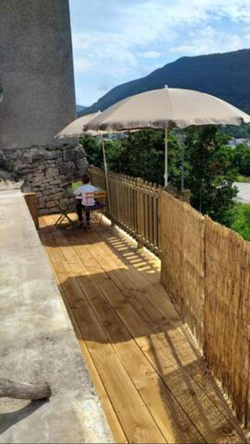 Gîte pour 4 personnes, avec vue ainsi que jardin et terrasse à Mende - 3