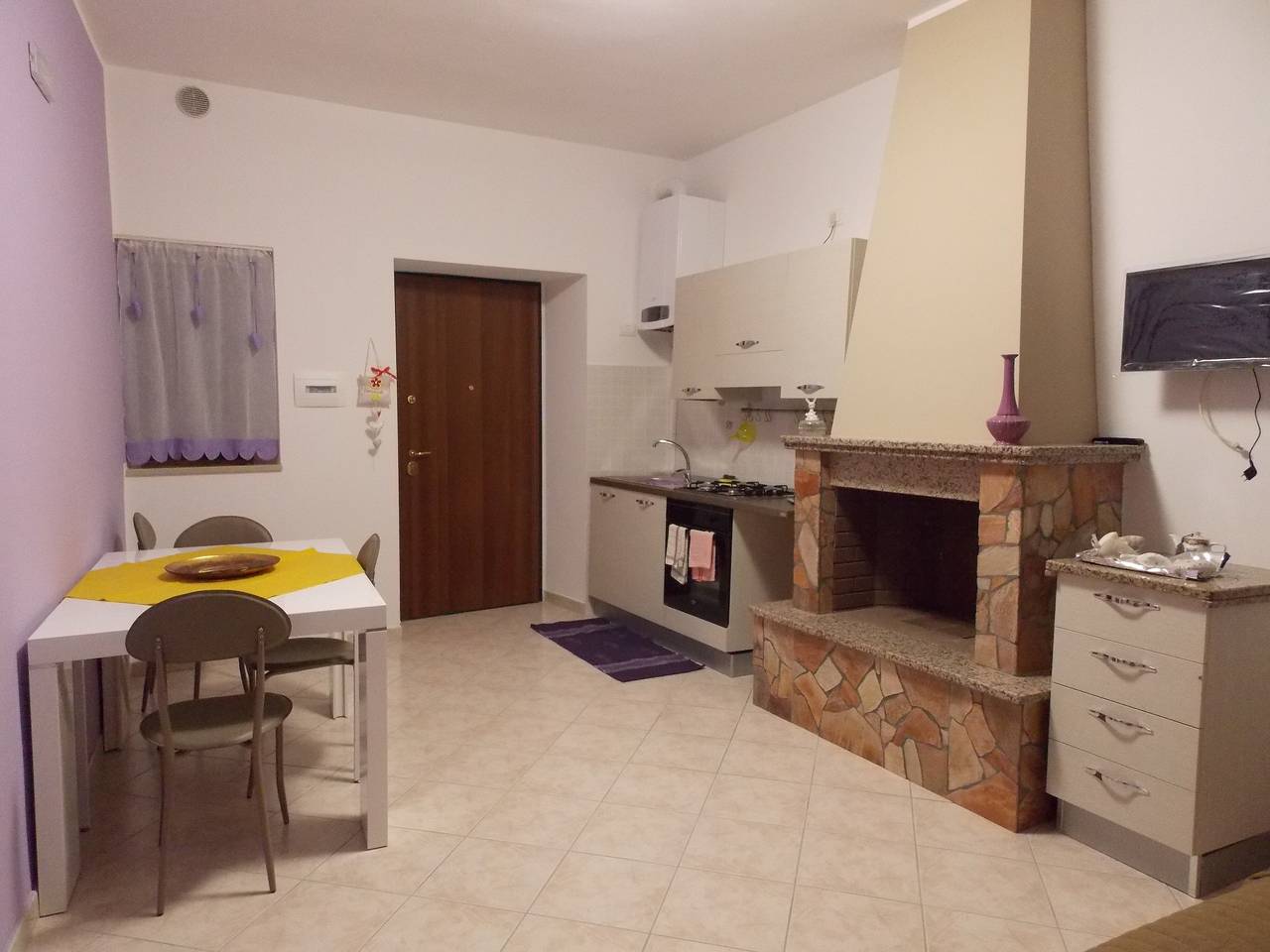Casa Di Malù: Acogedora casa vacacional en el centro de Castelluccio Superiore in Castelluccio Superiore, Provincia de Potenza