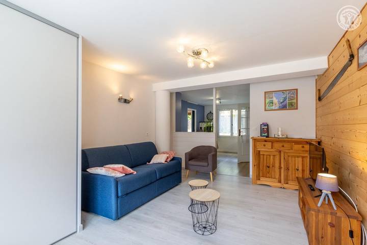 Gîte pour 4 personnes, avec jardin à Avrieux - 3