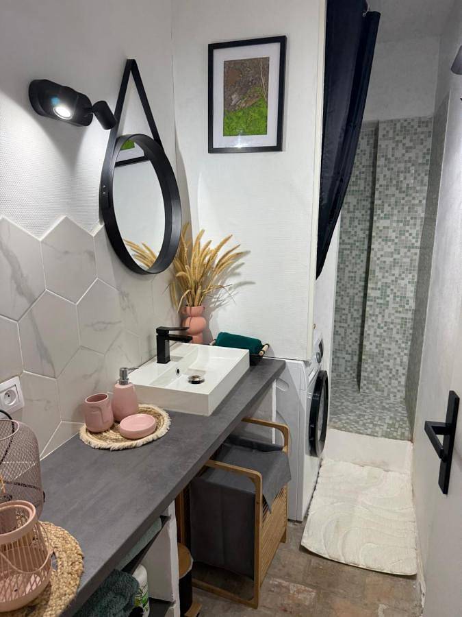 Gîte pour 5 personnes à Méjannes-le-Clap - 2