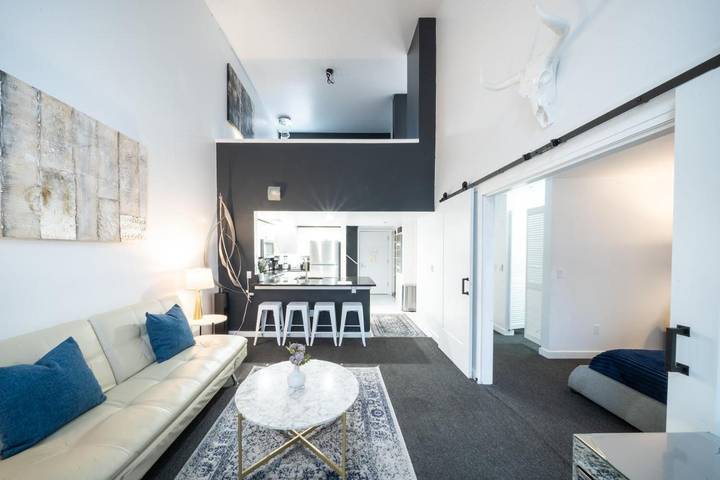 Apartamento de vacaciones para 6 personas, con jardín y jacuzzi además de piscina y sauna - 1