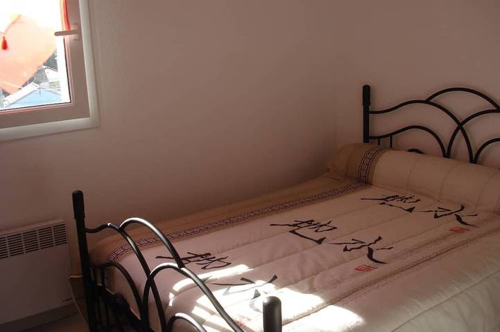Ganze Wohnung, Schöne 6- Personen Ferienwohnung, 300 m zum Strand, zum Bahnhof & zum Hafen in Valras-Plage, Mittelmeerküste (Frankreich)