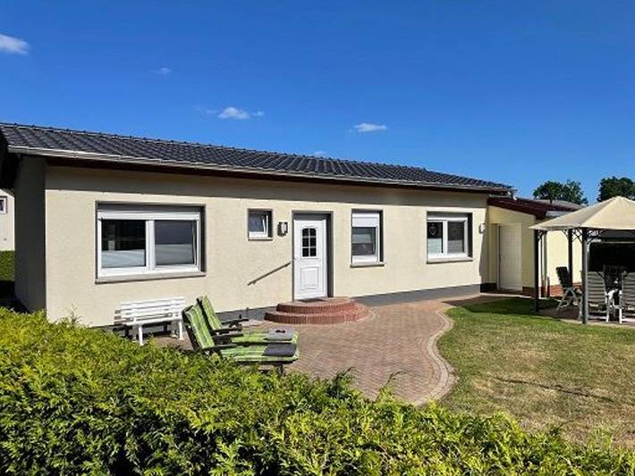 Ferienhaus für 6 Personen, mit Terrasse und Garten in Dargun - 2