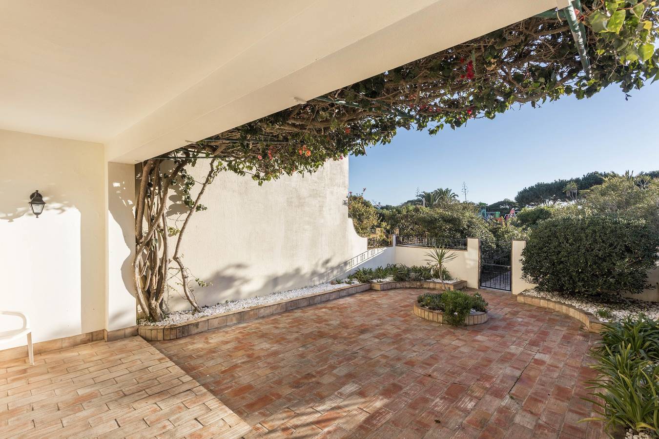 Villa "Casa Da Ermida" nahe dem Strand und Golfplatz, mit Wi-Fi, Terrasse und Garten in Salema, Naturpark Südwest-Alentejo und Costa Vicentina