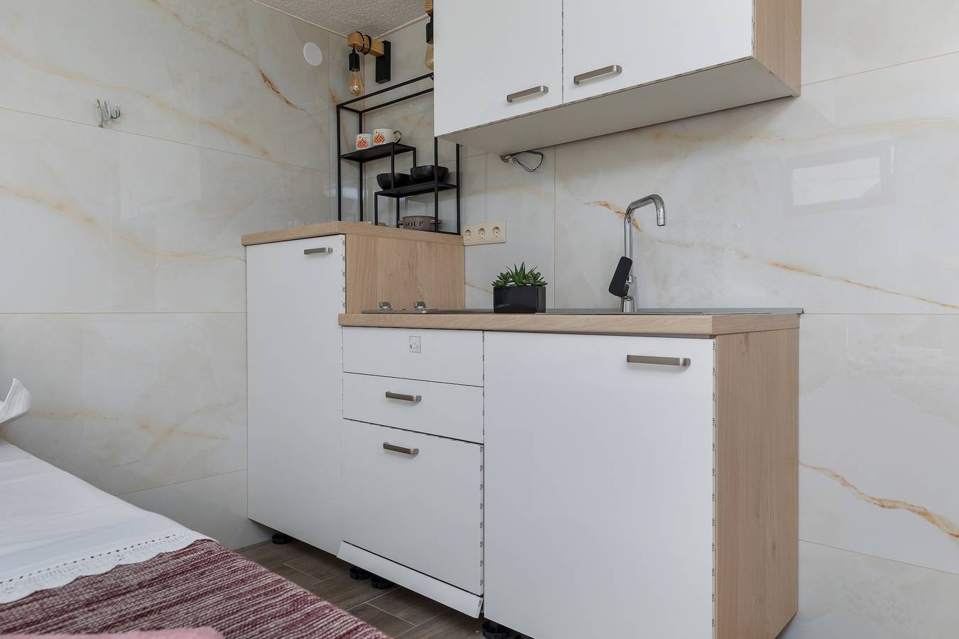 Cały apartament, Apartamenty typu studio z tarasem i widokiem na morze Lokva Rogoznica, Omis As-24321-a in Lokva Rogoznica, Omiš-Riviera