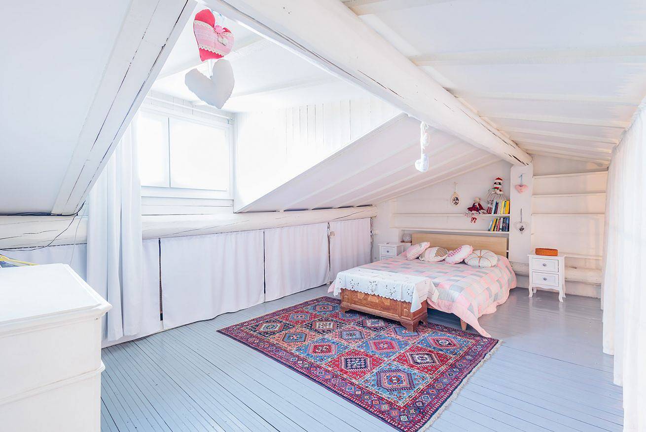 Apartamento entero, Claire's Attic in Bérgamo, Provincia de Bergamo