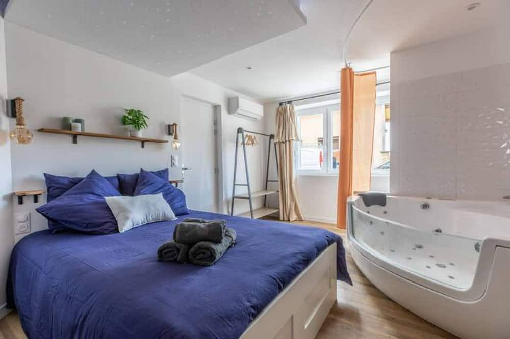 Apartamento entero, Le Cocon Thiernois in Thiers, Parque Natural Regional Livradois-Forez
