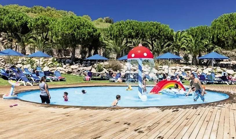 Mobil home pour 5 personnes, avec terrasse ainsi que sauna et piscine, adapté aux familles à Vilanova i la Geltrú - 3