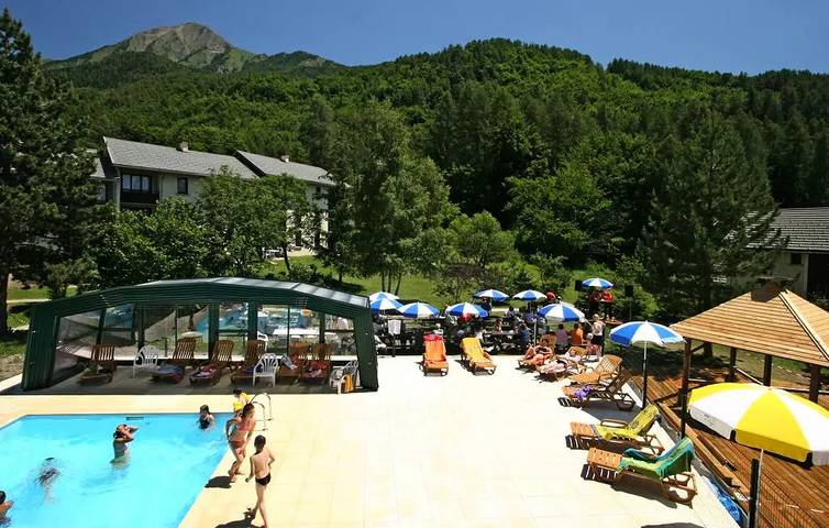 Gîte pour 7 personnes, avec sauna à Saint-Léger-les-Mélèzes - 3