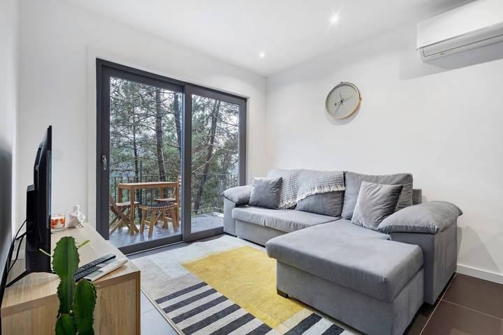 Casa de vacaciones para 4 personas, con vistas al lago además de jardín y balcón - 1