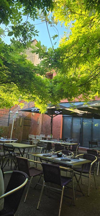 Location de vacances pour 2 personnes, avec vue, animaux acceptés à Saint-Marcel-d'Ardèche - 3