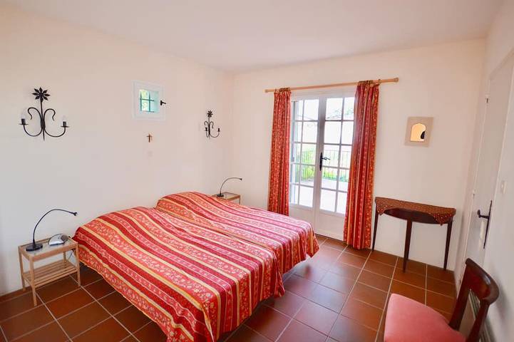 Location de vacances pour 10 personnes, avec balcon à Tourtour - 4