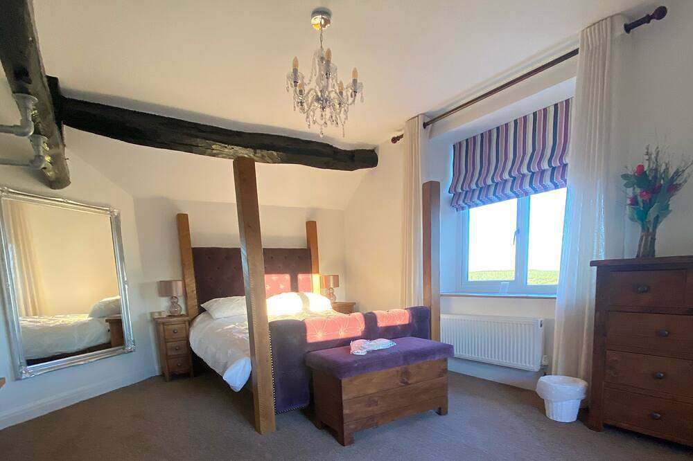 2 Schlafzimmer Unterkunft in Old Whittington, near Chesterfield in Chesterfield, Derbyshire