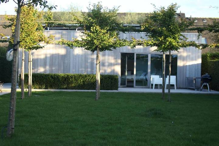 Ferienwohnung für 2 Personen, mit Terrasse und Garten sowie Sauna in Oostende