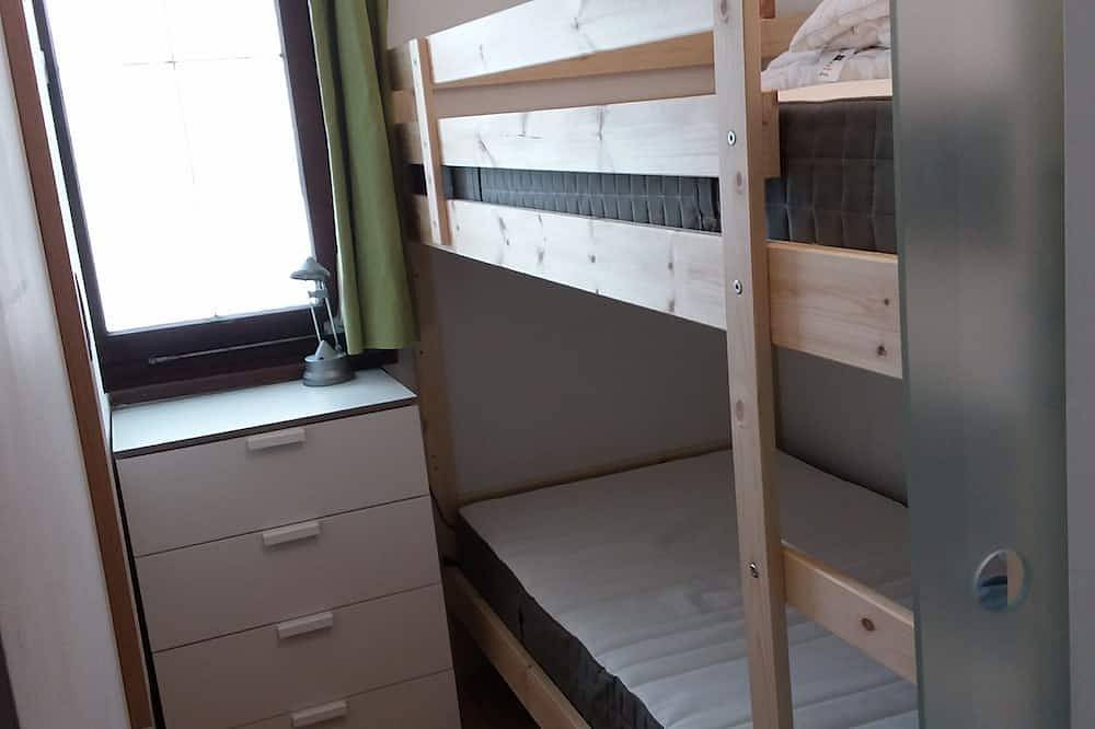 Ganze Wohnung, Ruhige Wohnung im 1. Stock, 1. Hang direkt vor der Tür, 200 Meter von den Pisten des Kindergartens entfernt<br> in Hinterthal, Steinernes Meer