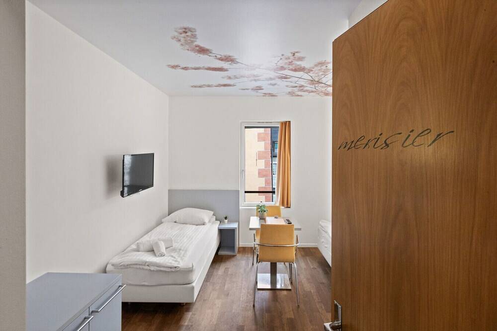 Magnifique chambre triple au coeur de Sierre in Sierre, Région de Sion-Sierre