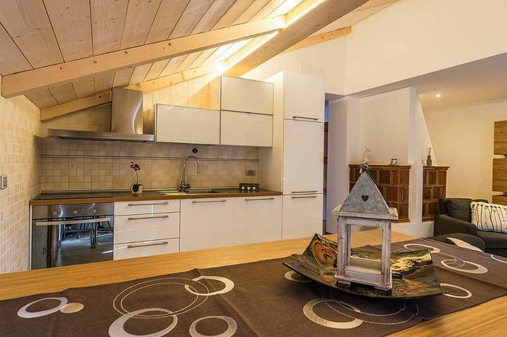 Ferienwohnung für 6 Personen, mit Ausblick und Terrasse
