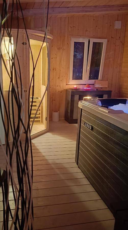 Chambre d’hôte pour 5 personnes, avec jardin ainsi que sauna et vue à Villaggio Mosè - 3