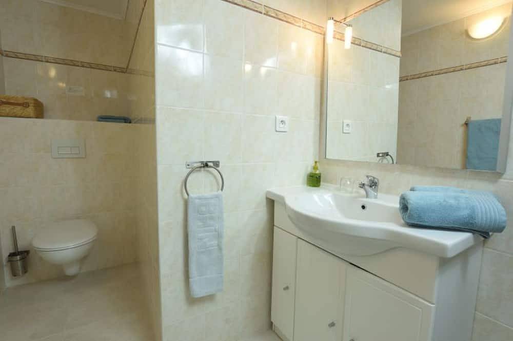 Appartement entier, Studio 2 pers classé *** proche Calvi/Calenzana in Calenzana, Région de Calvi