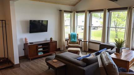 Vacation House for 6 Guests in Chautauqua Lake, Chautauqua County, Picture 4