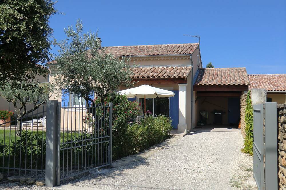 - Die Pitcholine En Provence *** Sportlicher Und Blumiger Garten - Pool - Komfort in Grillon, Enclave de Valreas