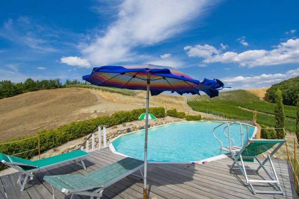 Il Vallone by Interhome in Certaldo, Chianti