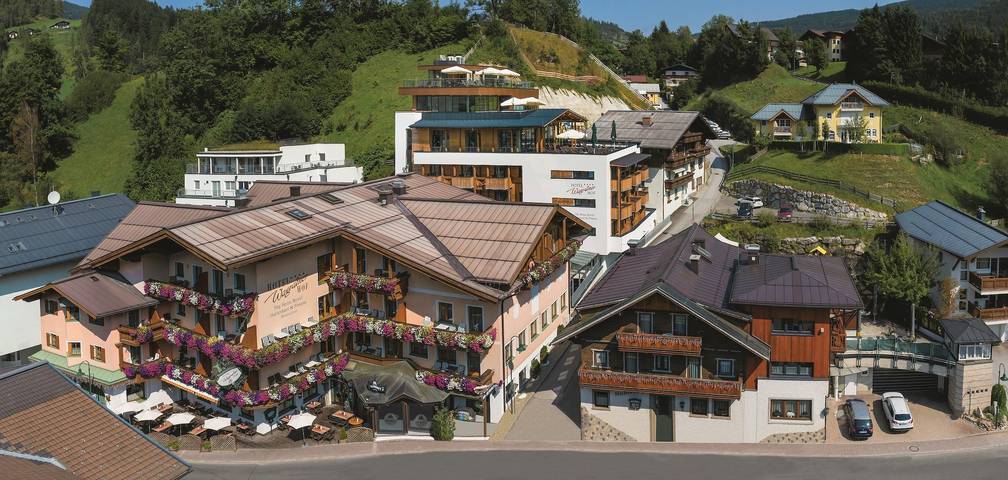 Hotel for 4 personer, med pool og have samt sauna, børnevenlig i Wagrain