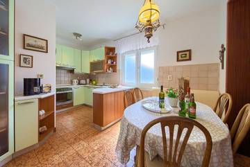 Villa für 5 Personen in Crikvenica, Primorje-Gorski Kotar, Bild 2