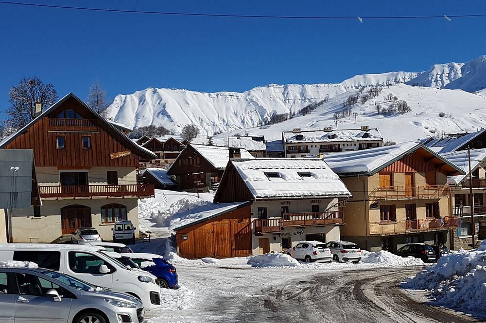 Apartamento entero, Studio 4 people - Bright - Beautiful view of the Aiguilles d'Arves mountains in Col du Mollard, Albiez-Montrond