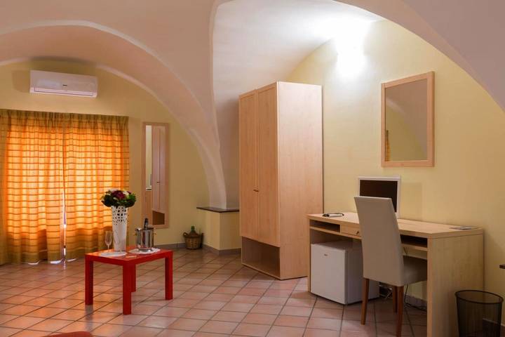 Chambre d’hôte pour 6 personnes, avec vue et terrasse à Ugento - 2