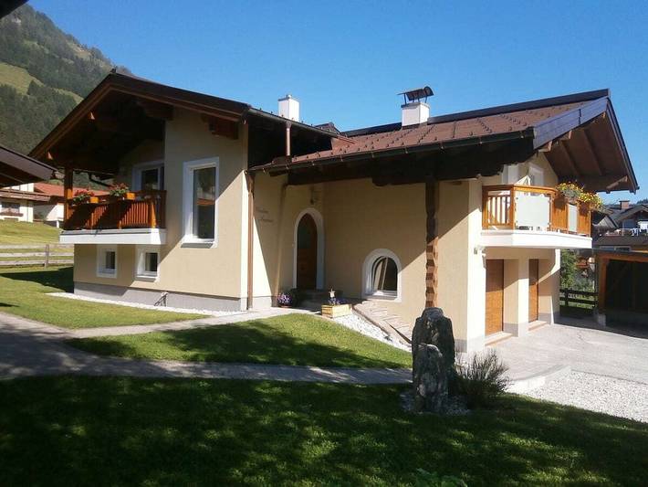 Ferienhaus für 6 Personen, mit Balkon und Garten in Kleinarl