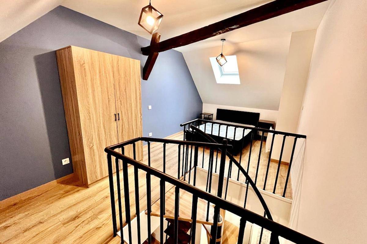 Appartement entier, One-Bedroom Apartment in Auxonne, Région de Dijon